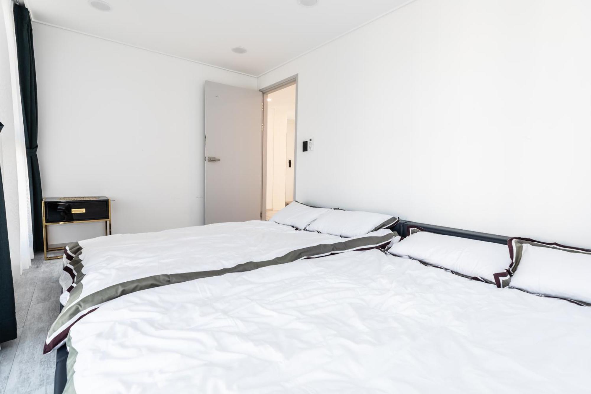 La Vie Est Belle Hotel Incheon Room photo